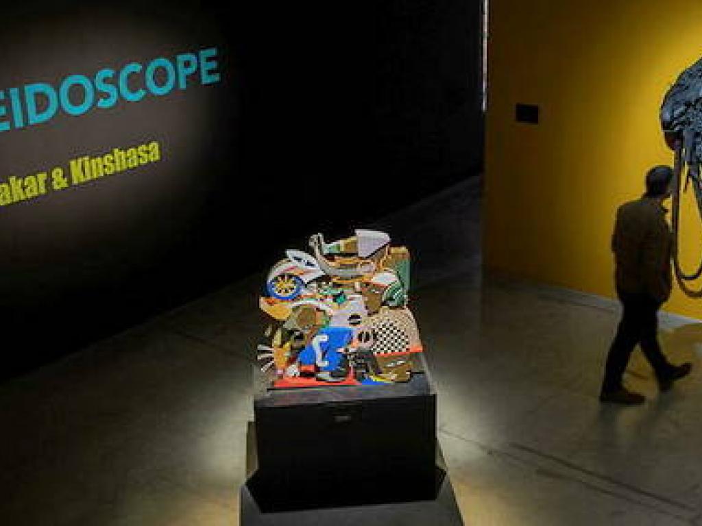Une vue de l'exposition « Kaléidoscope - Dakar & Kinshasa », à Apt. © Jérémie Pitot