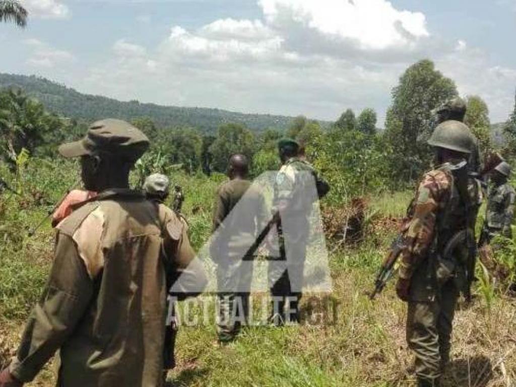 Militaires FARDC en patrouille