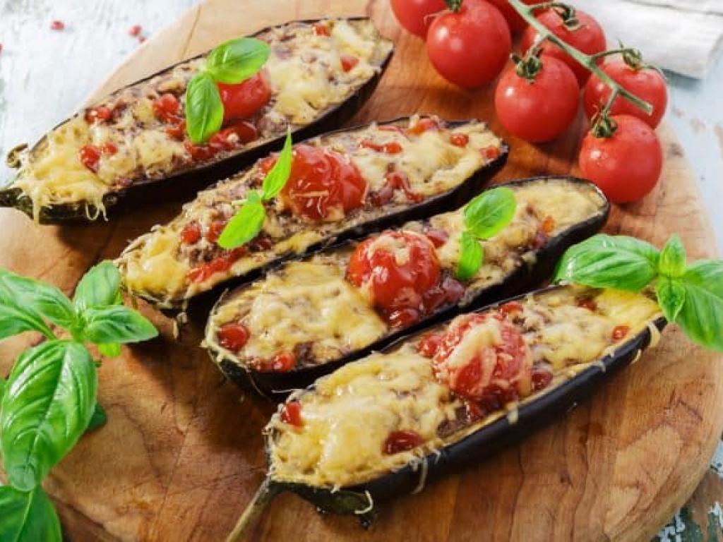 Découvrez la recette Aubergines Farcies 