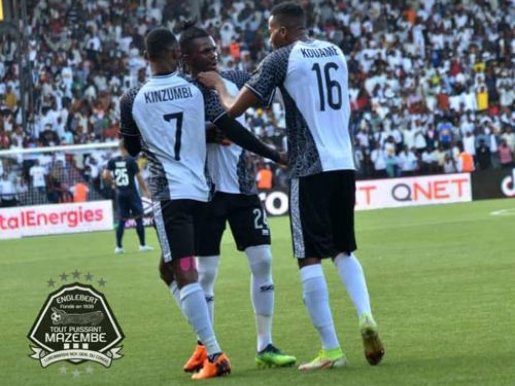 (Photo d'illustration) Les joueurs de Mazembe lors de la finale de la coupe-CAF face à Pyramids FC (2-0/0-0), le 24/4/2022 à Lubumbashi. TP Mazembe