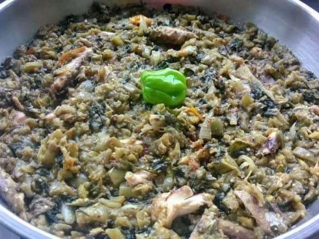 Le plat d'aubergines à l'oseille est un grand classique de cuisine Gabonaise.