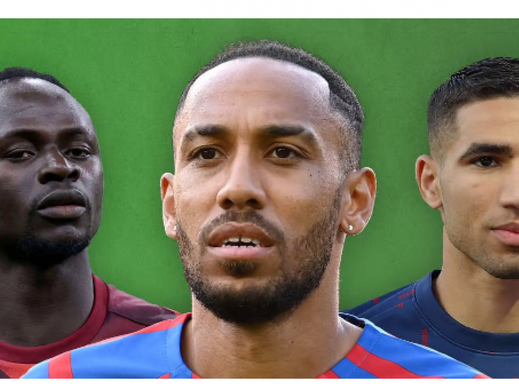 Sadio Mane, Pierre-Emerick Aubameyang et Achraf Hakimi, respectivement jouers du Bayern Munich, de Clesea et du Paris Saint-Germain. © MONTAGE JA : Marco Canoniero/Shutterstock/SIPA ; David Ramos/GettyImages via AFP ; Alfonso Jimenez/Shutterstock/SIPA