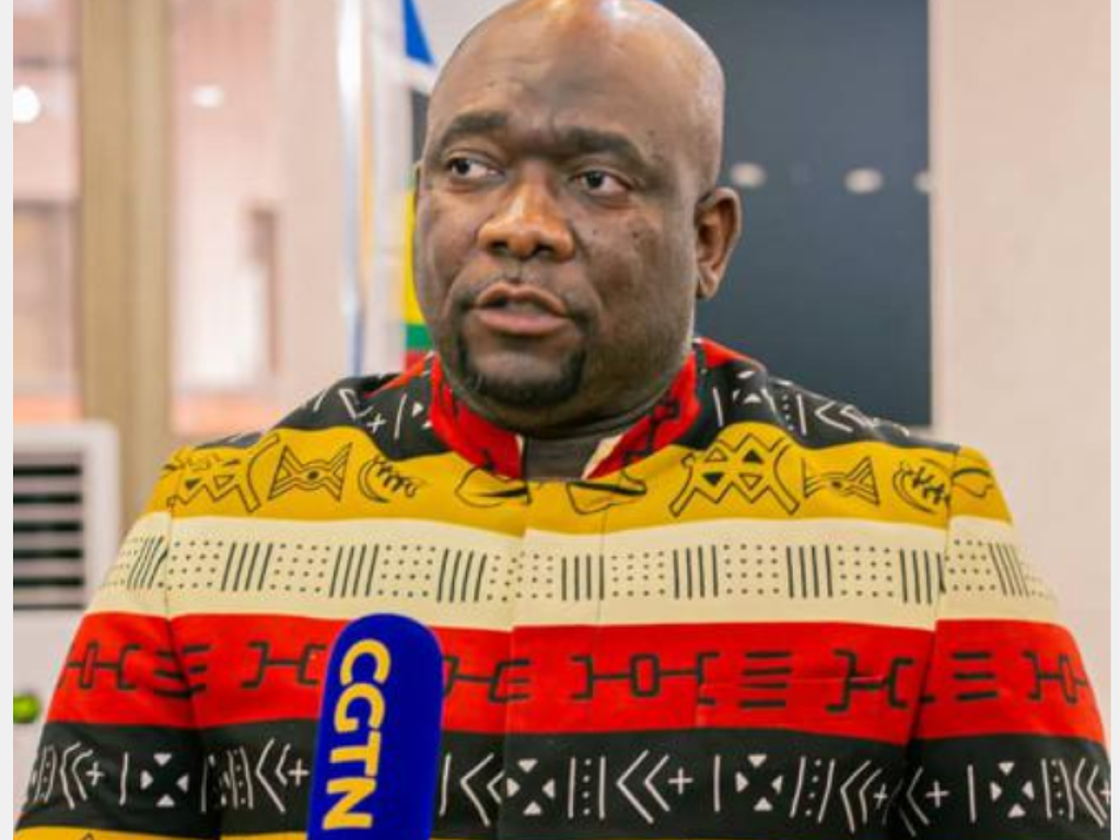 Le professeur Serge Tshibangu, mandataire spécial du Chef de l'Etat Congolais à l'EAC. 2022 Ph/ Cellule de Communication Présidence