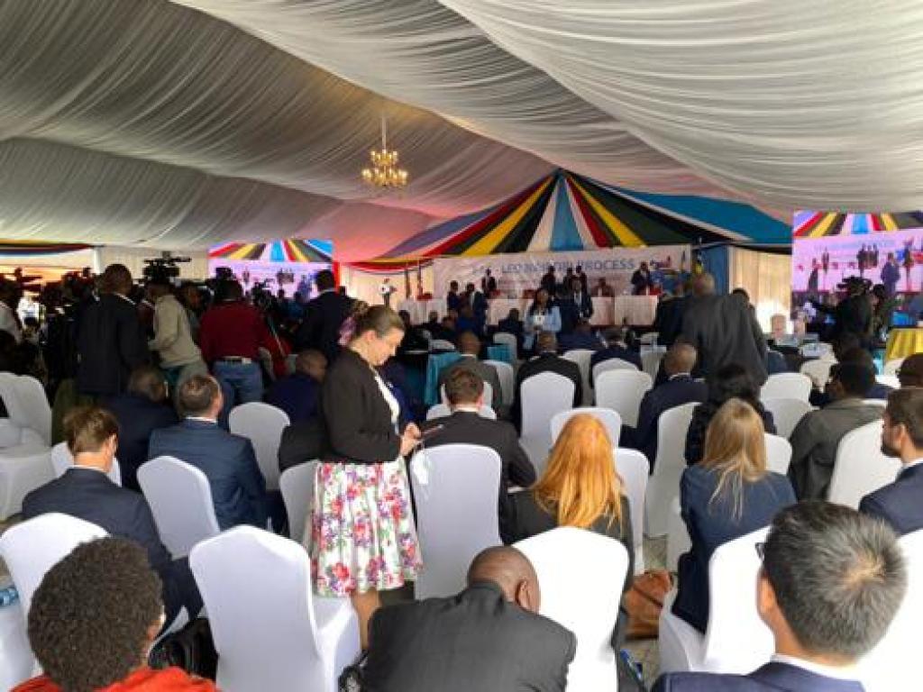 Vue de la salle de Safari Parc Hôtel de Nairobi avant la cérémonie d’ouverture des pourparlers de Nairobi 3. Nairobi, le 28 novembre 2022 Radio Okapi/Ph. Martial Papy Mukeba