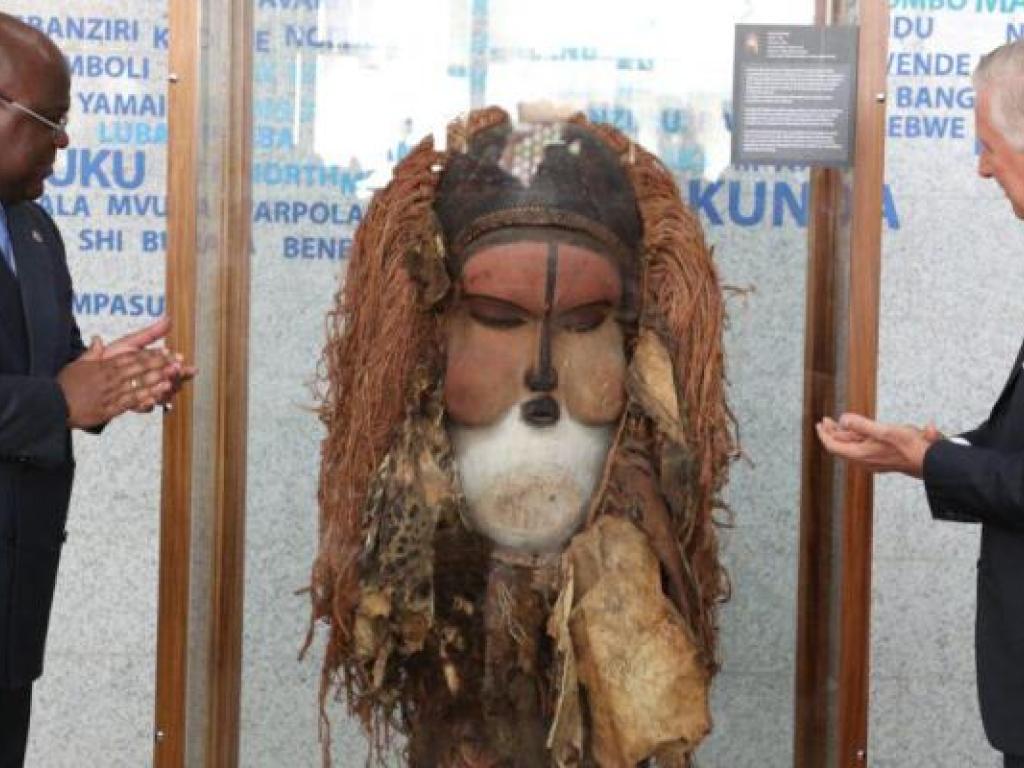 Félix Tshisekedi et le roi Philippe au musée national de la RDC
