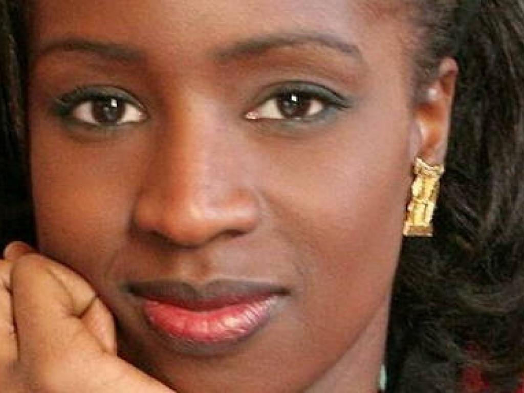 Pour l'ecrivaine Nafissatou Dia Diouf, le chemin d'ecriture de et sur l'Afrique dit beaucoup de choses du rapport du continent avec le reste du monde. Pour l'écrivaine Nafissatou Dia Diouf, le chemin d'écriture de et sur l'Afrique dit beaucoup de choses du rapport du continent avec le reste du monde. © DR