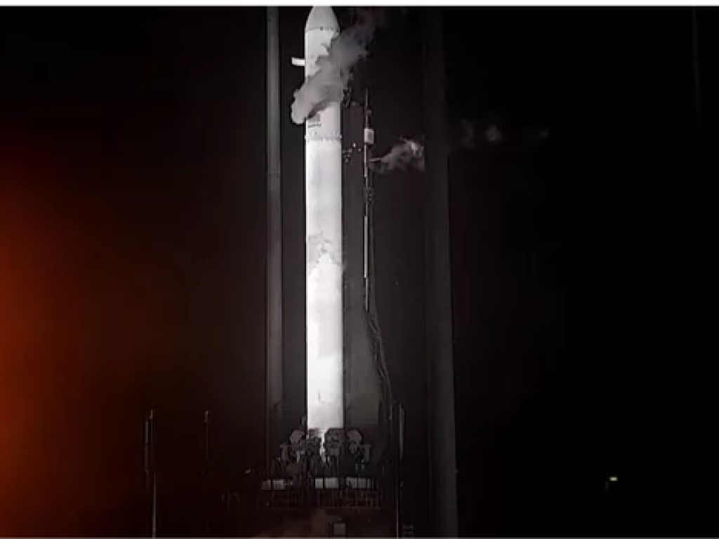 Terran 1, quelques instants avant son décollage du complexe de lancement 16 à Cap Canaveral, en Floride, le 22 mars 2023. Relativity Space / AFP