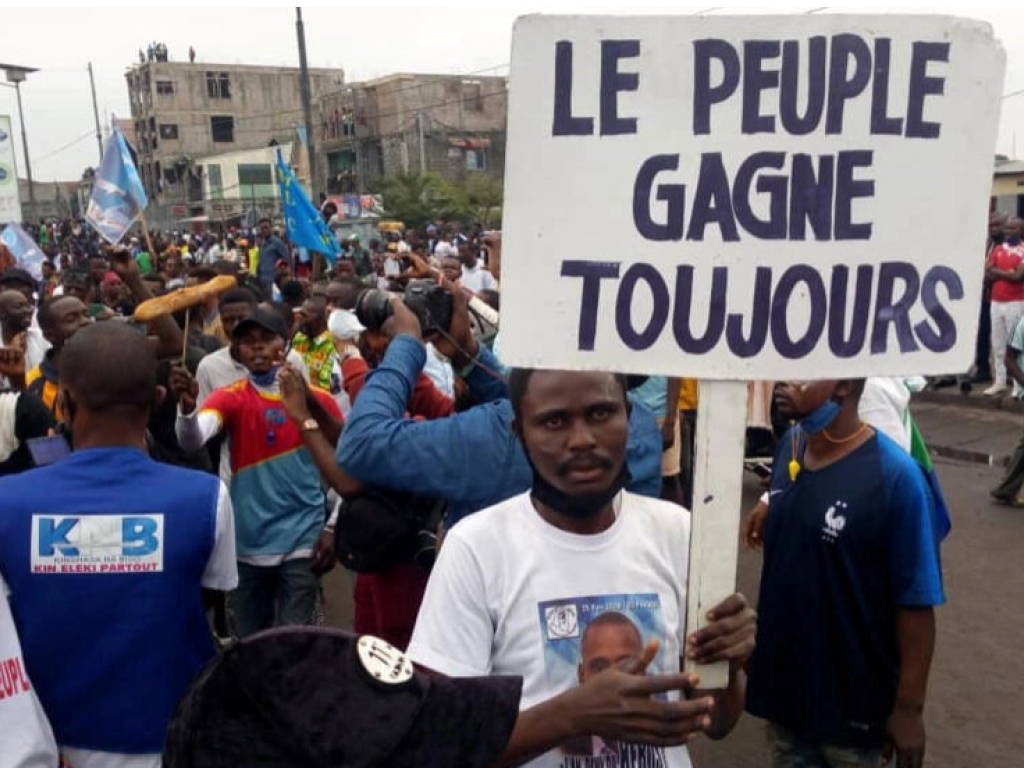 Manifestation de membres de la coalition Lamuka. REUTERS/Benoit Nyemba