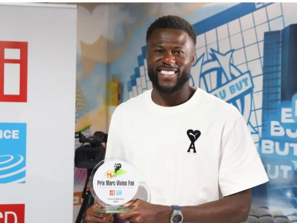 Le Congolais Chancel Mbemba a reçu le prix Marc-Vivien Foé ce mardi 30 mai 2023 à Marseille. © Pierre René-Worms