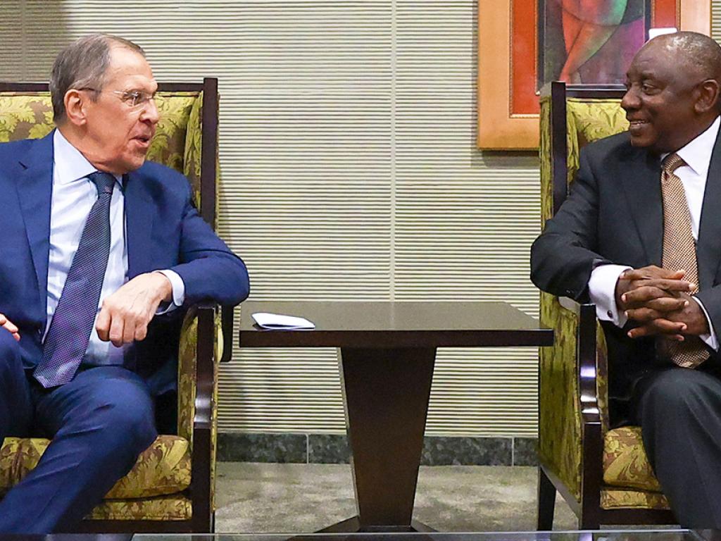 Le président sud-africain Cyril Ramaphosa et le ministre russe des Affaires étrangères Sergueï Lavrov le 23 janvier 2023. © Russian Foreign Ministry Press Service/TASS/Sipa