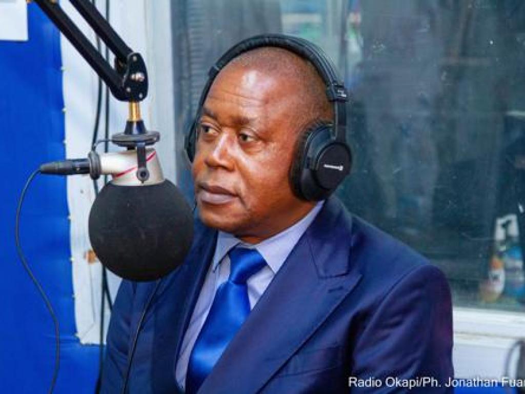 Dénis Kadima, président de la CENI, lors de son passage à la Radio Okapi dans l'émission Okapi service. Kinshasa, le 13 mai 2022. Radio Okapi/Ph. Jonathan Fuanani