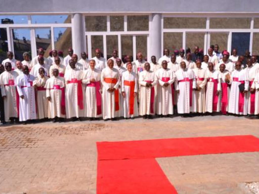 Vue des cardinaux et évêques présents au Congrès eucharistique à Lubumbashi. CENCO
