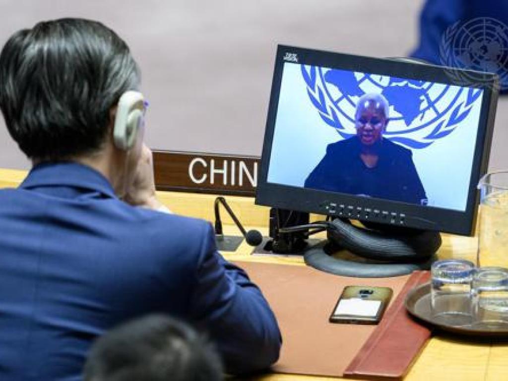 La cheffe de la MONUSCO, Bintou Keita ( sur le moniteur), intervenant en visioconférence au Conseil de sécurité de l'ONU, mardi 20 février 2024. Photo Nations unies