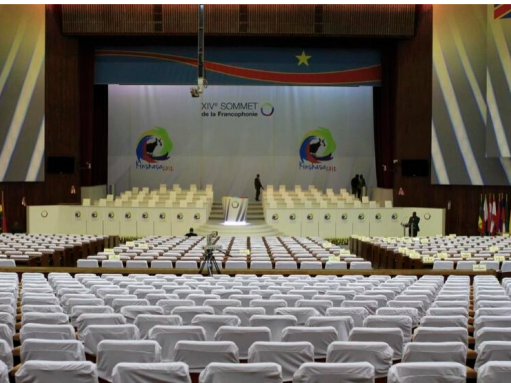 Le palais du Peuple, à Kinshasa, qui héberge l'Assemblée nationale en RDC. REUTERS/Noor Khamis