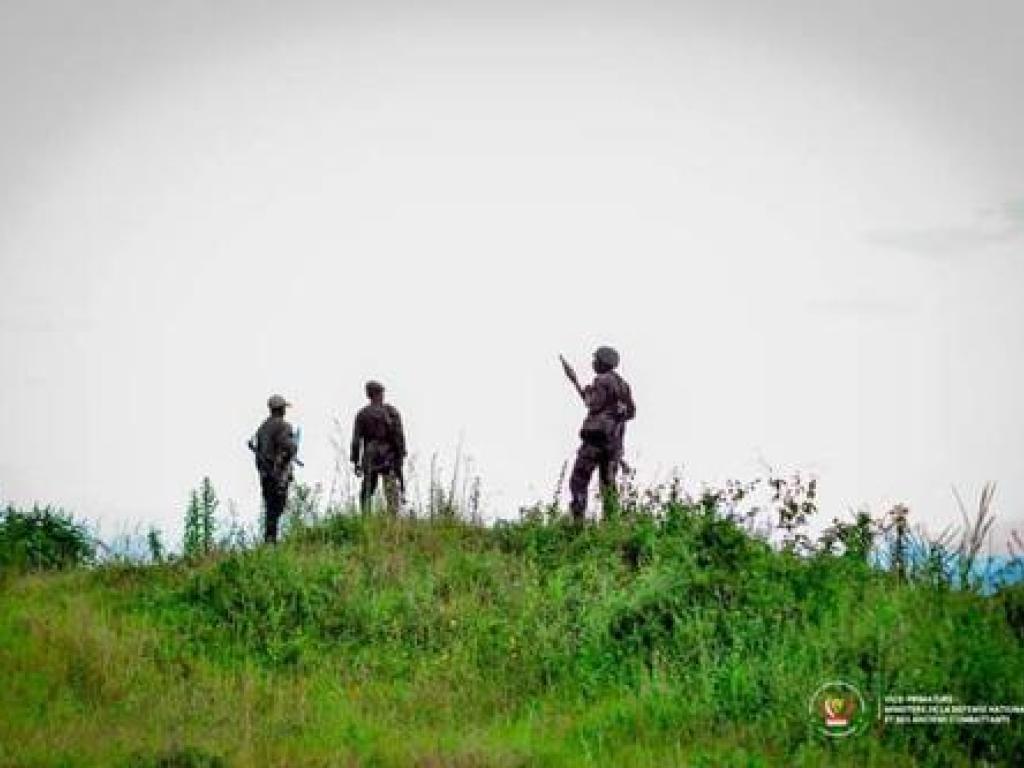 Les FARDC sur les lignes de front au Nord-Kivu. Ministère de la Défense.