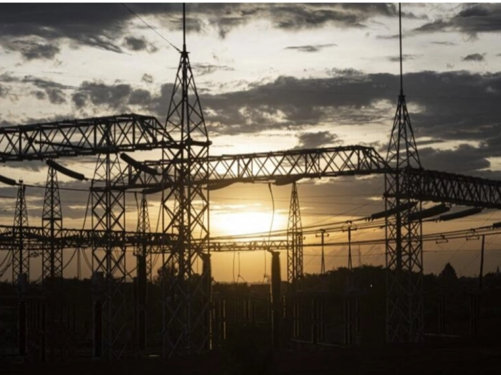 L'une des missions de la DIEF sera de surveiller des secteurs stratégiques congolais, dont la production d'énergie. Ici, une vue générale d'une centrale électrique à l'extérieur de Lubumbashi le 18 décembre 2023. © Patrick Meinhardt / AFP