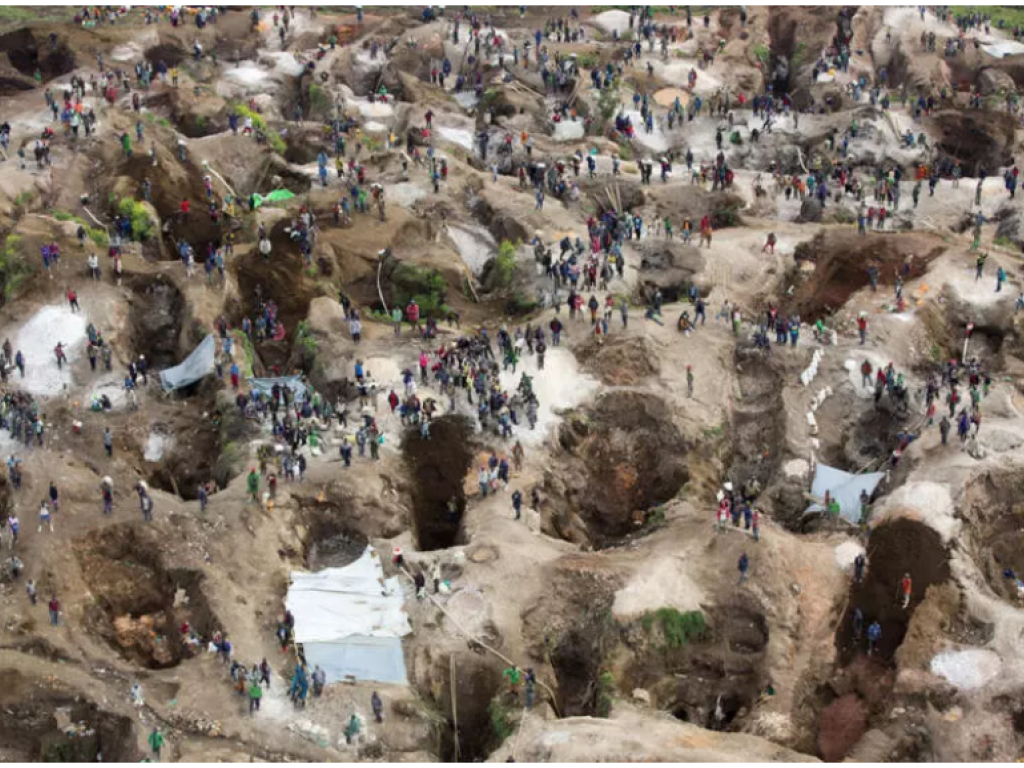 Mine de Coltan de Luwowo près de Rubaya, Nord-Kivu le 18 mars 2014. © Monusco/Sylvain Liechti